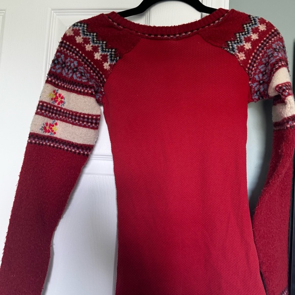 Free People Small Sweater - Picture 7 of 8
